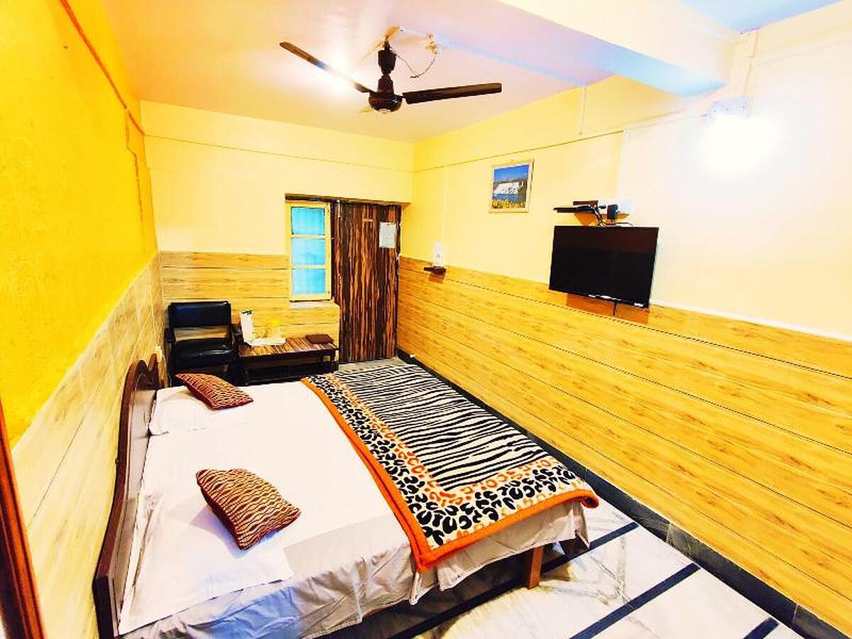 Shri Ganesh Hotel 200 Meters From Nakki Lake Mount