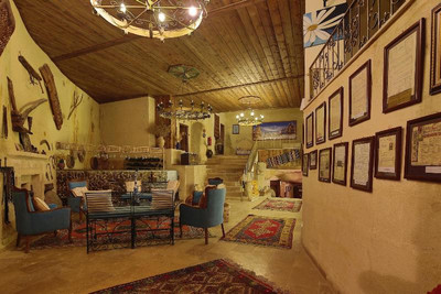 Jerveni Cave Hotel