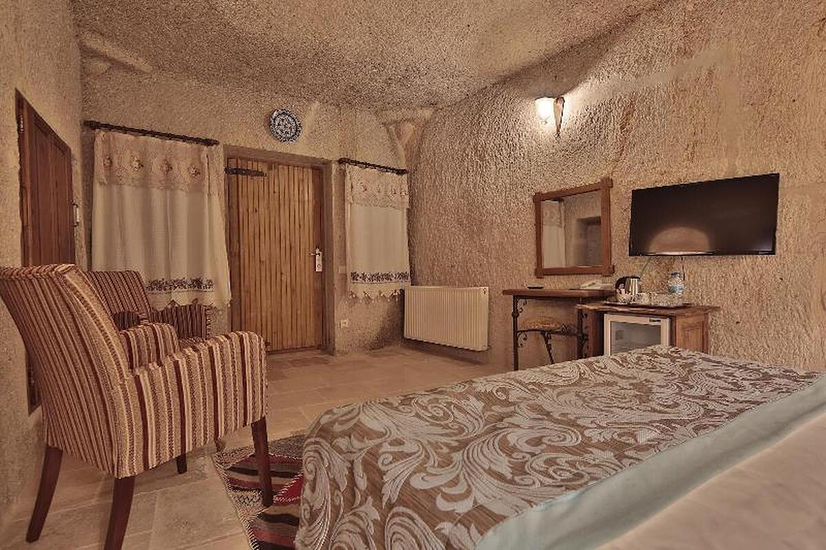 Tekkaya Cave Hotel