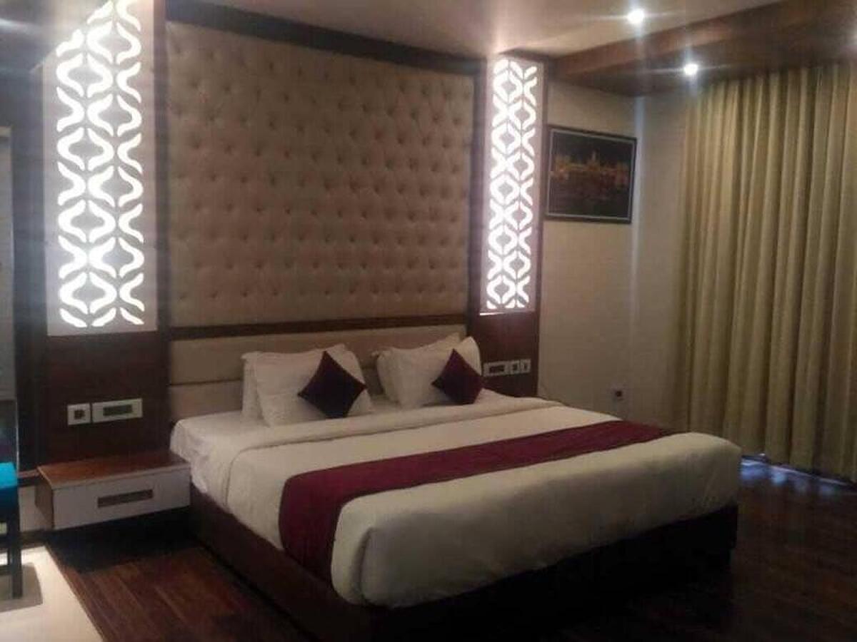 Hotel Preethi International