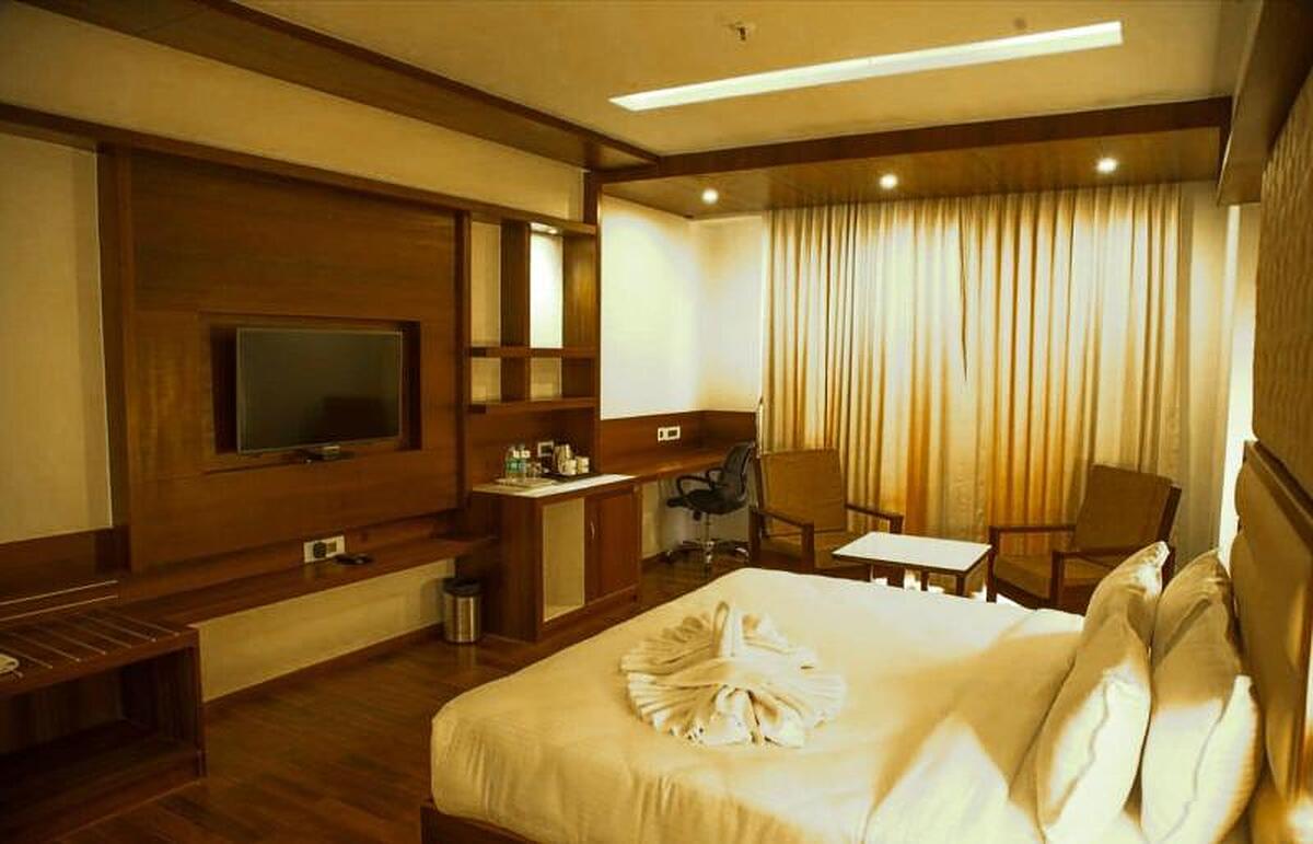 Hotel Preethi International