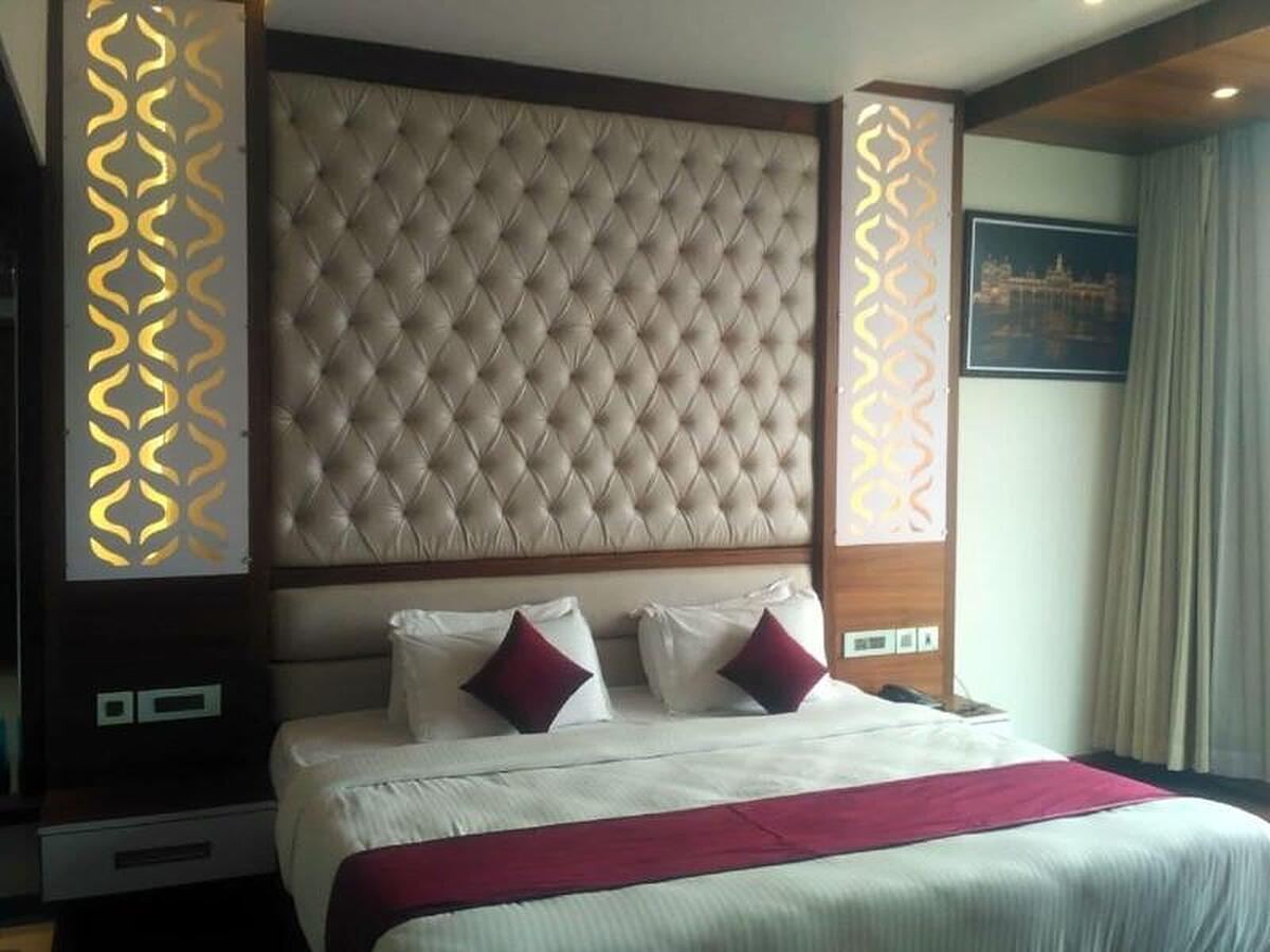Hotel Preethi International