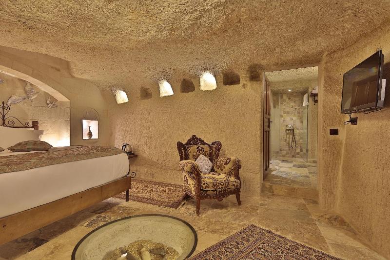 Aren Cave Hotel