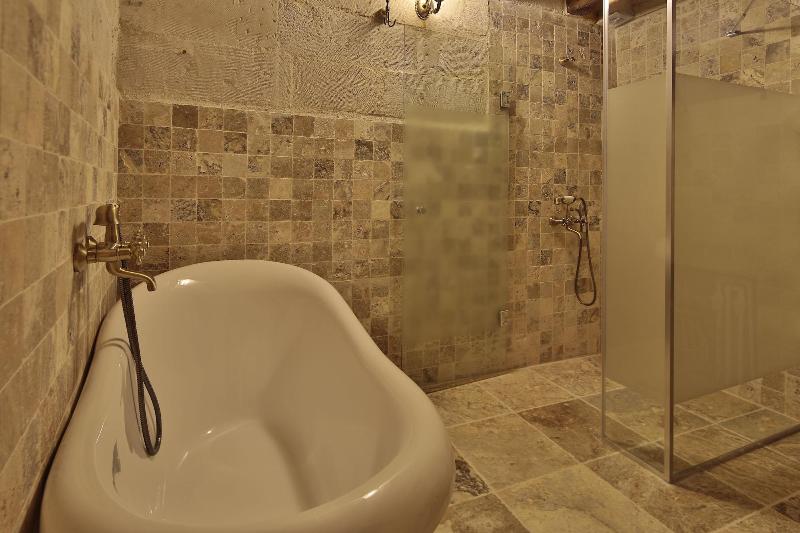 Aren Cave Hotel