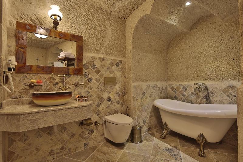 Aren Cave Hotel
