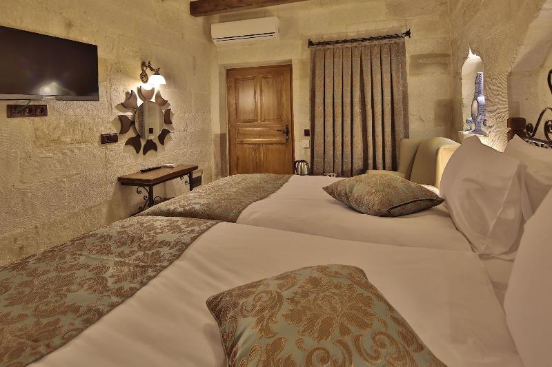 Aren Cave Hotel