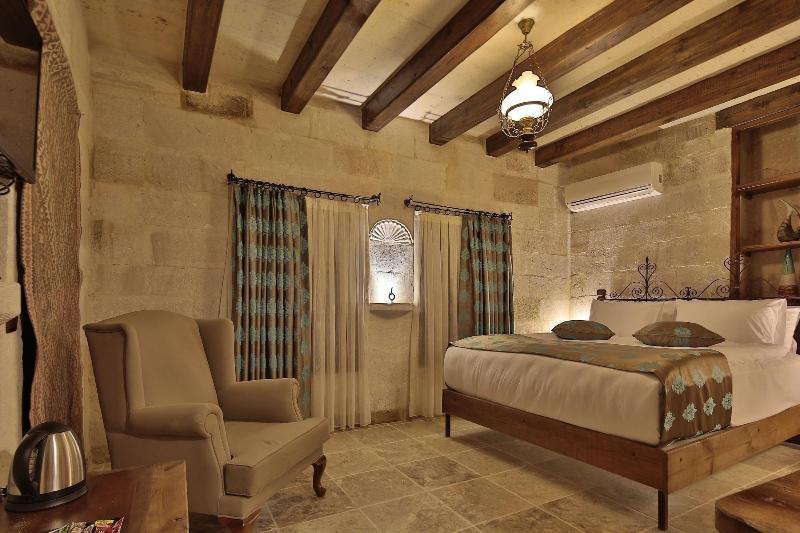 Aren Cave Hotel