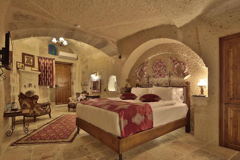 Aren Cave Hotel