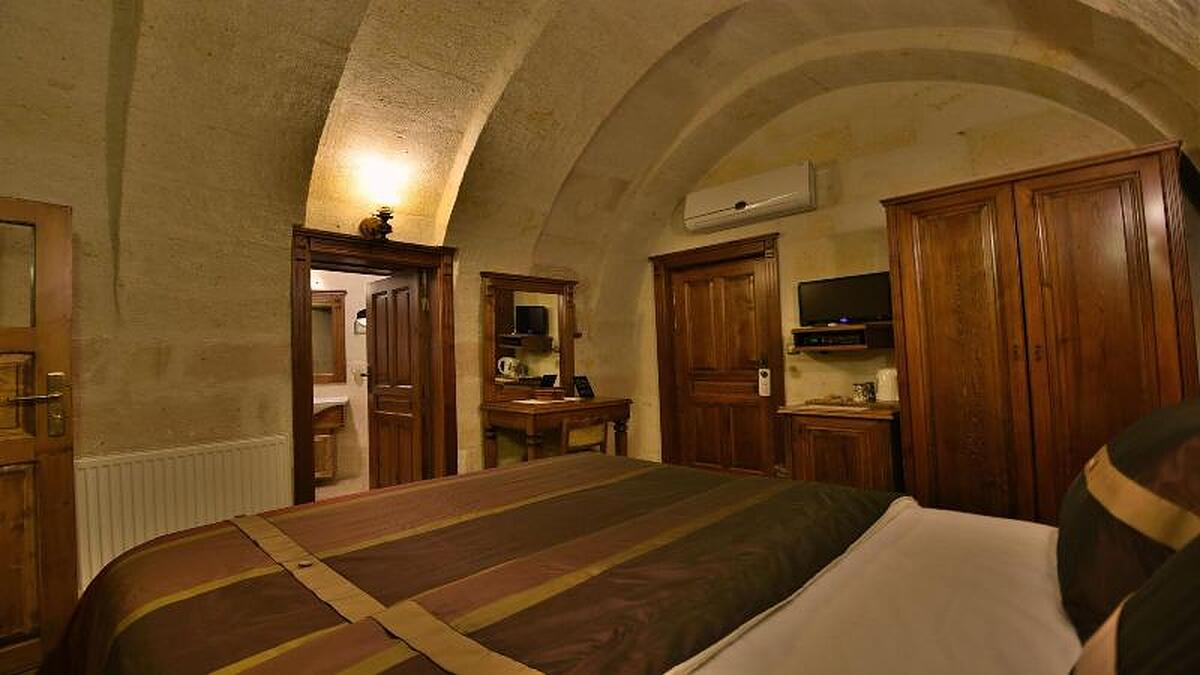 Stone House Cave