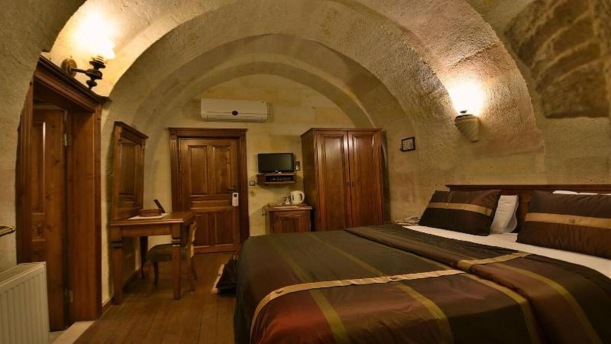 Stone House Cave
