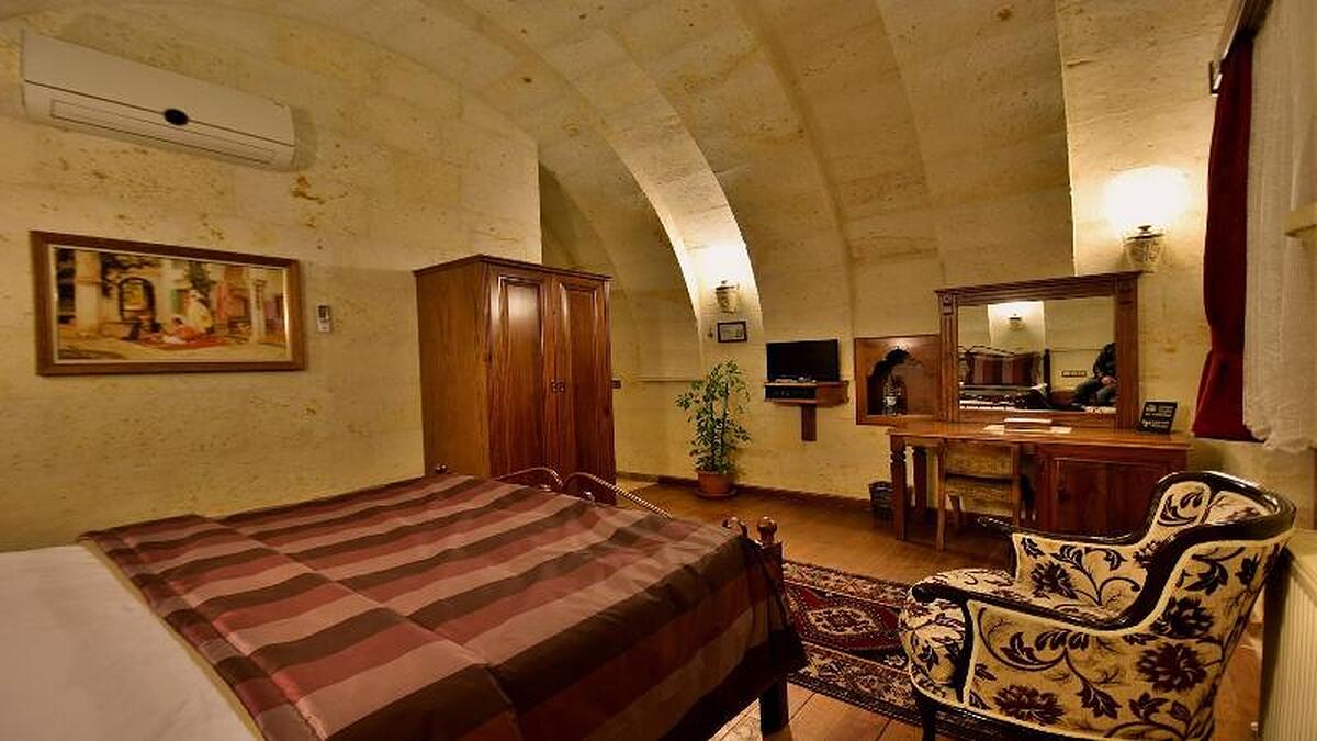 Stone House Cave