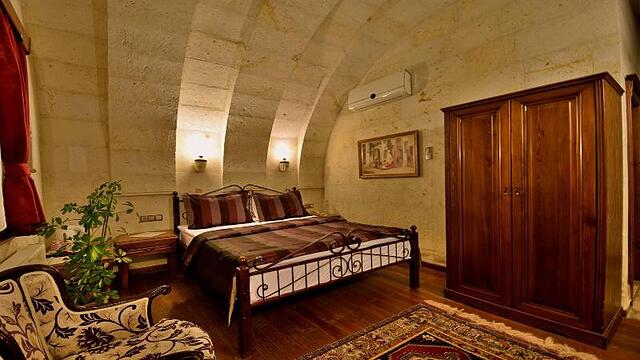 Stone House Cave