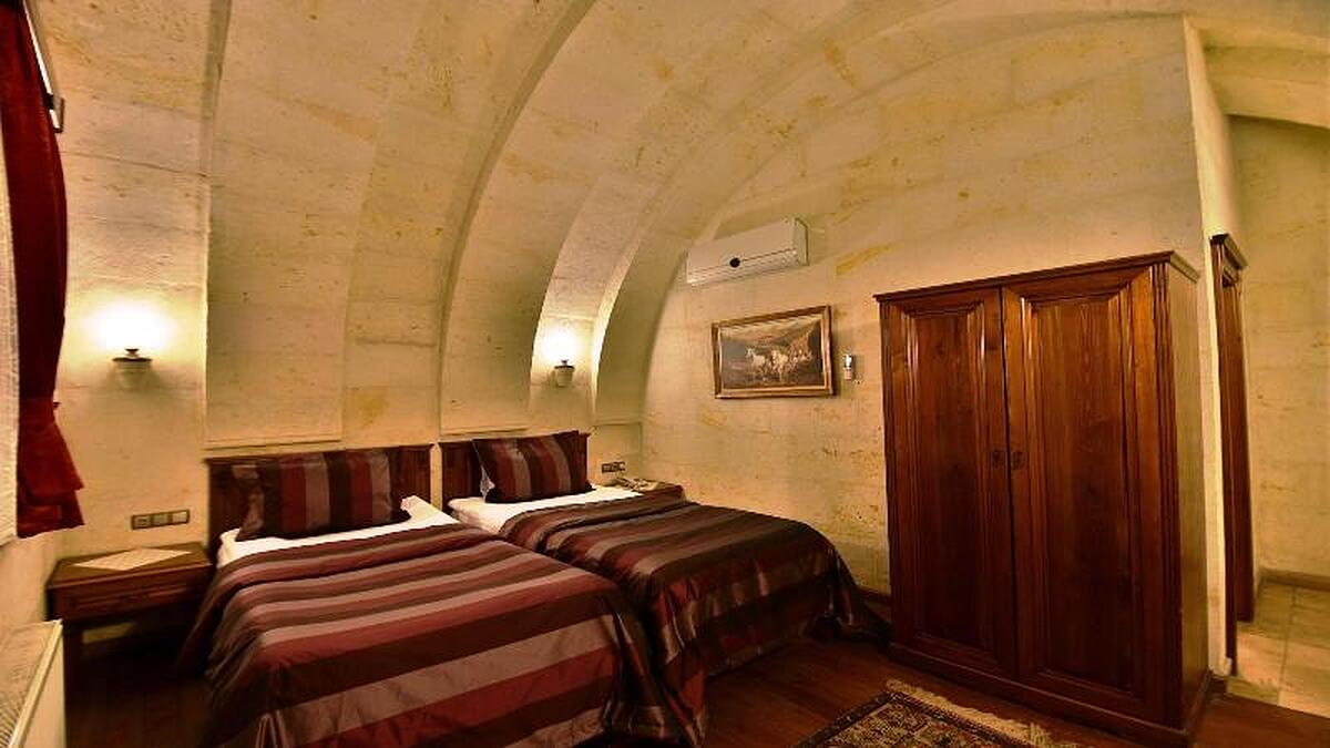 Stone House Cave