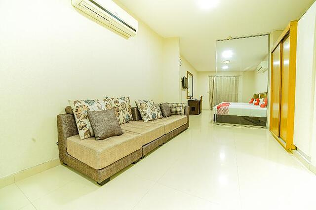 Al Hashemi Hotel