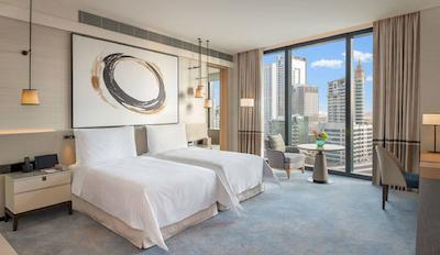 ادرس بیچ هتل ریزورت