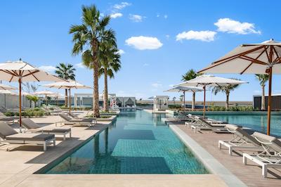 ادرس بیچ هتل ریزورت