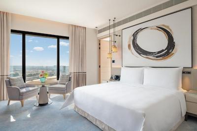 ادرس بیچ هتل ریزورت