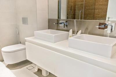 FAM Living - Bluewaters Island