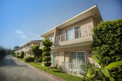 بلک سوهو بیچ کلاب