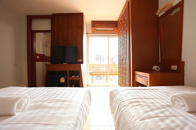 Lotus hotel Patong