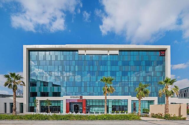 Radisson Red Dubai Silicon Oasis