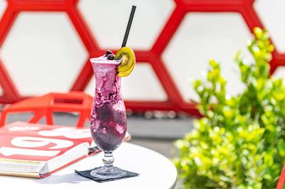 Radisson Red Dubai Silicon Oasis