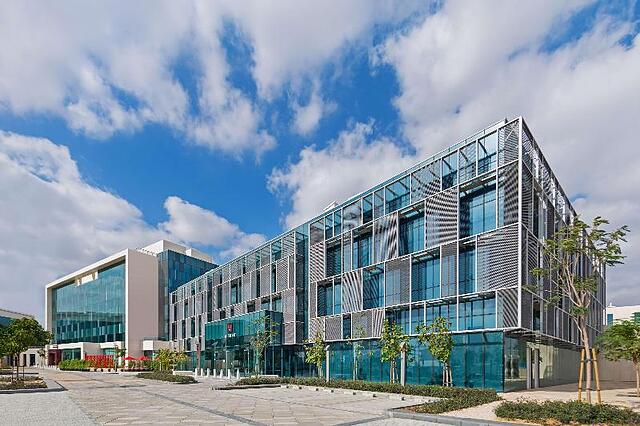 Radisson Red Dubai Silicon Oasis