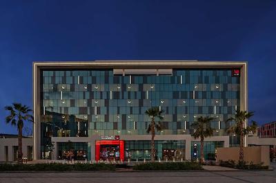 Radisson Red Dubai Silicon Oasis