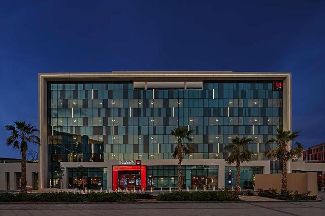 Radisson Red Dubai Silicon Oasis