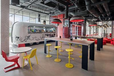 Radisson Red Dubai Silicon Oasis