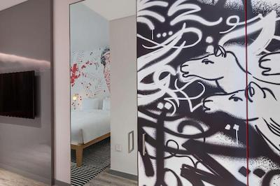 Radisson Red Dubai Silicon Oasis