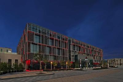 Radisson Red Dubai Silicon Oasis