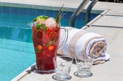 Radisson Red Dubai Silicon Oasis