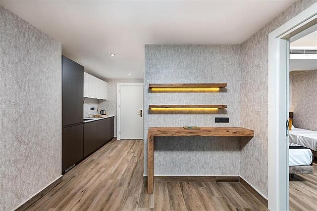 Elite Luxury Suite & Spa Hotel