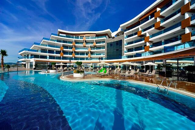 Elite Luxury Suite & Spa Hotel
