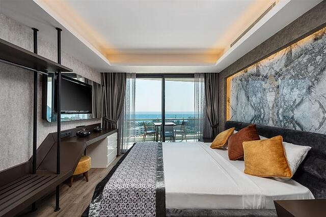 Elite Luxury Suite & Spa Hotel
