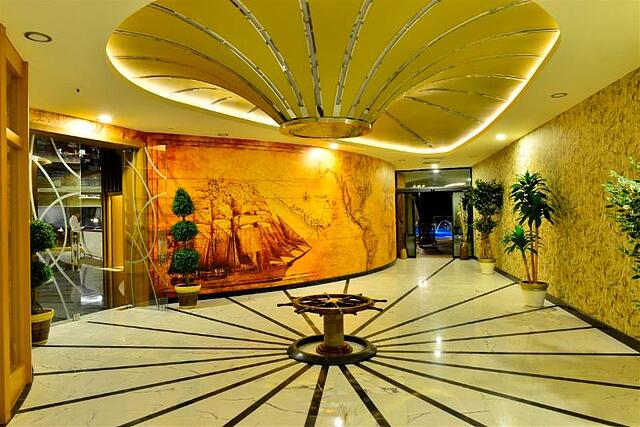 Elite Luxury Suite & Spa Hotel