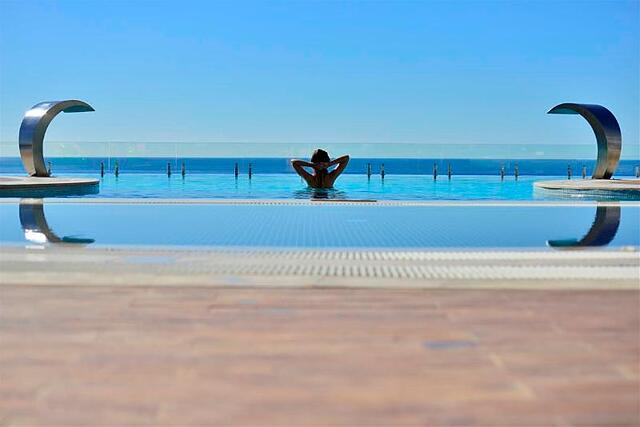 Elite Luxury Suite & Spa Hotel