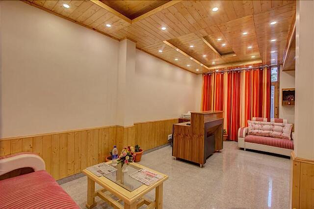 Himalayan Apple Zone Hotel