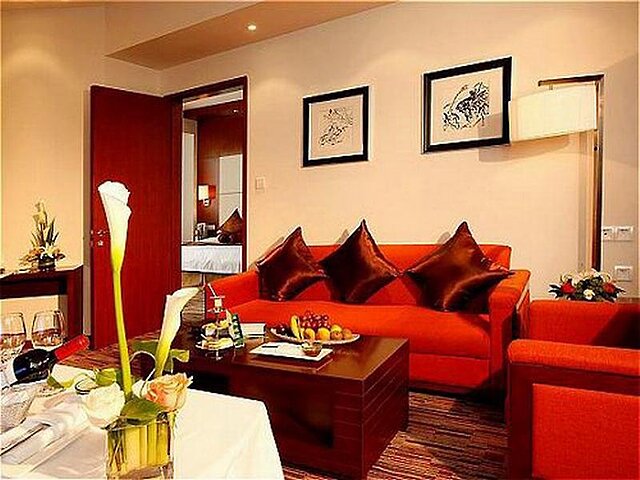 هالیدی این سیاوشن