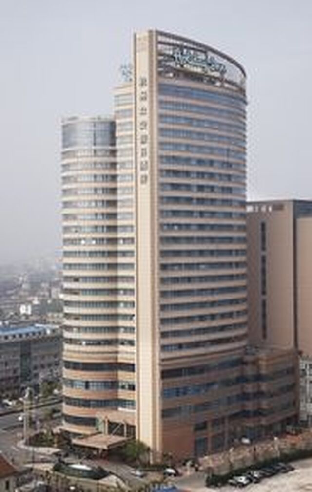 هالیدی این سیاوشن