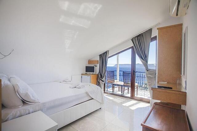 Hotel Ferah