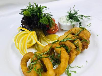 گلدن ایج هتل