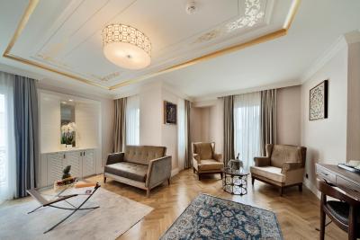 گلدن ایج هتل