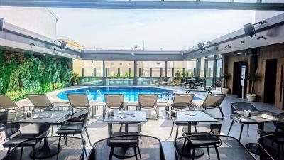 گلدن ایج هتل