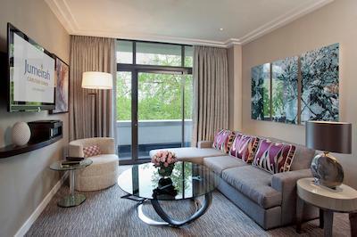 جمیرا کارلتون تاور