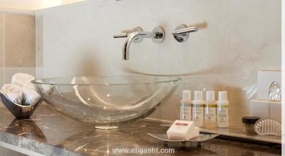 جمیرا کارلتون تاور