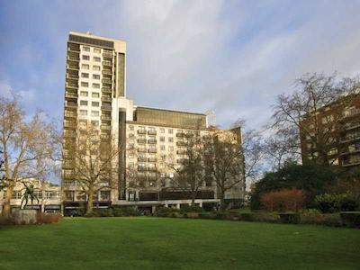 جمیرا کارلتون تاور