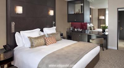 جمیرا کارلتون تاور