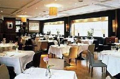 جمیرا کارلتون تاور